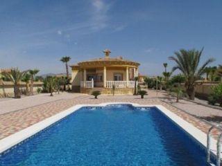 Chalet en venta en Catral, Alicante (Costa Blanca)