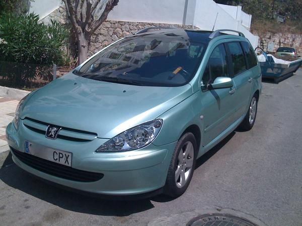 Peugeot 307 SW 110CV 7 Asientos Navegador y DVD Pioneer, Techo Panorámico