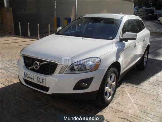 Volvo XC60 D5 AWD Momentum Auto