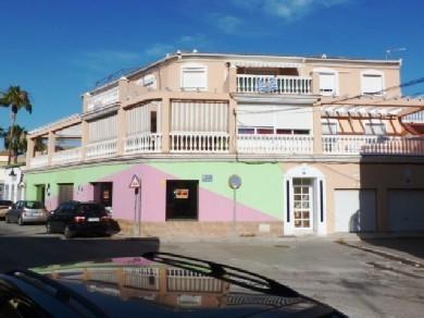 Apartamento con 3 dormitorios se vende en Estacion de Cartama