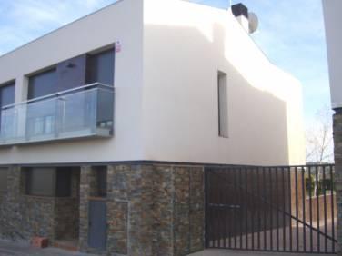 Comprar Casa Saus, Camallera i Llampaies Alt Empordà