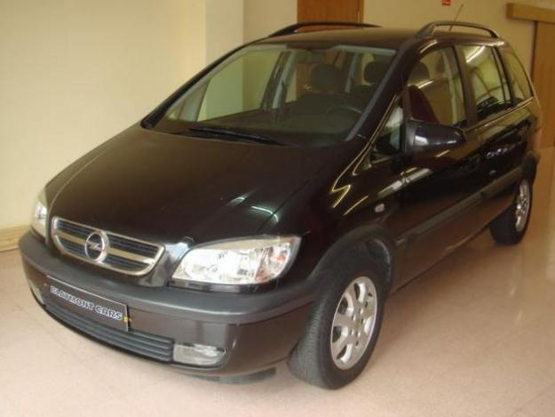 Venta de Opel Zafira 2.2dti Elegance '04 en La Garriga