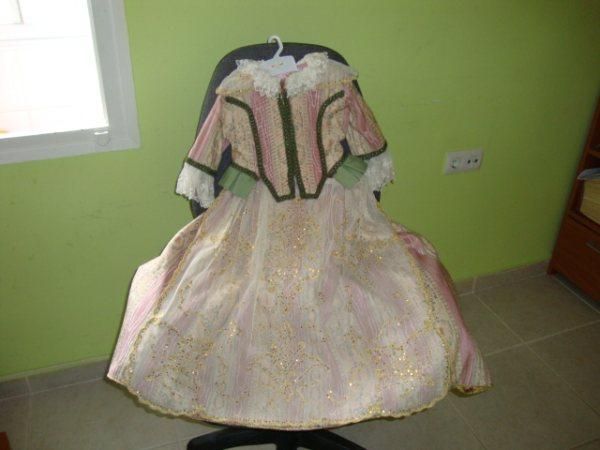 vestido de fallera de niña