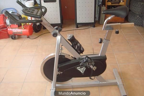 Bicicleta estática Sityei Fitness como nueva