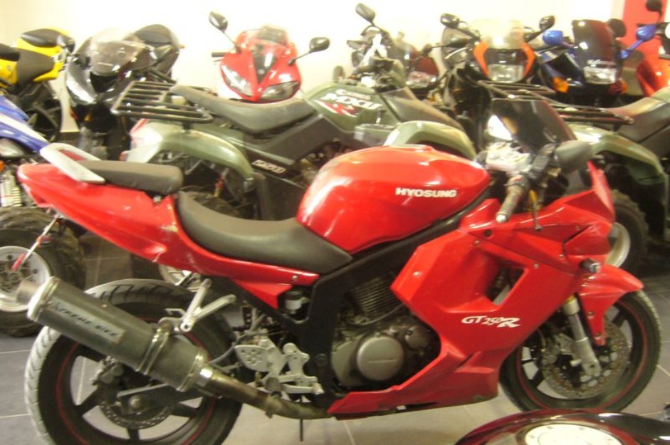 Despiece completo Hyosung GT 250R año 2006