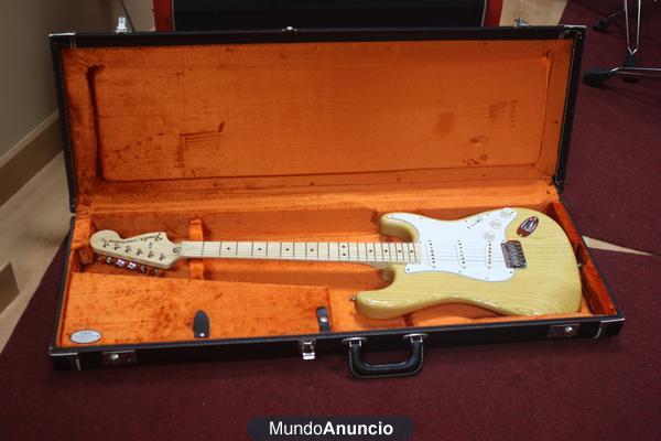 Vendo guitarra Fender estilo 1973