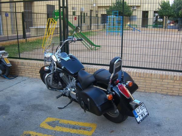 VENDO HONDA SHADOW VT 750 C4