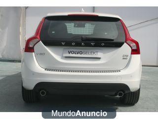 Volvo V60 D5 AWD MOMENTUM