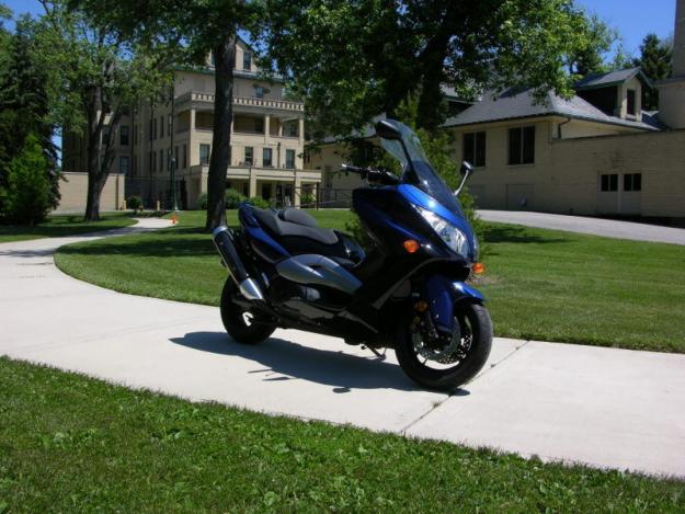 2009 Yamaha T-Max 500 Scooter