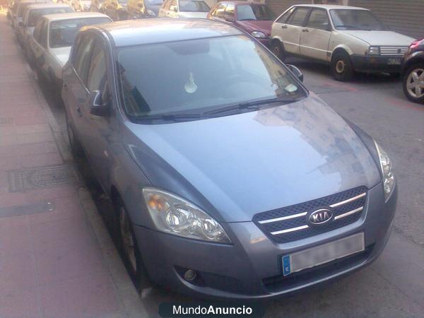 Kia Cee\'d 1.6 crdi active