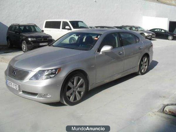 Lexus LS 600 LS600h Largo President