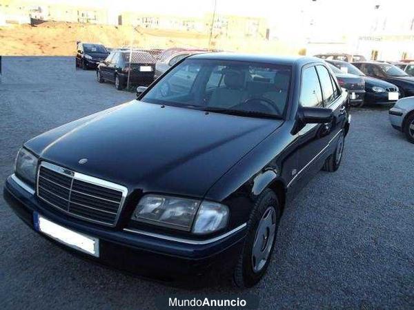 Mercedes-Benz E 250