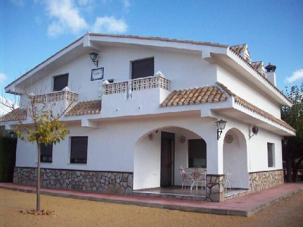 Chalet en venta en Ontinyent, Valencia (Costa Valencia)