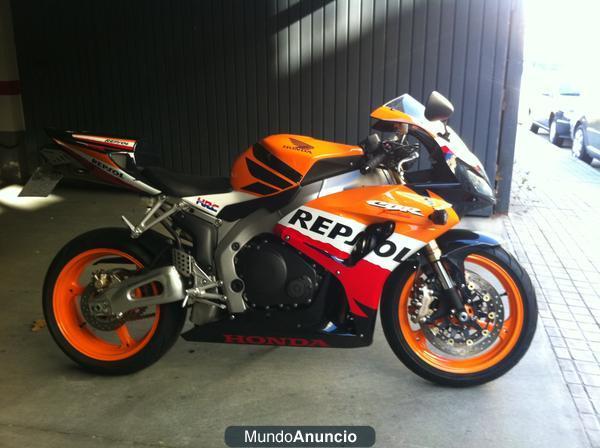 Honda CBR 1000RR REPSOL