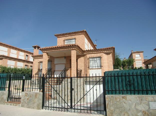 Casa en Olías del Rey