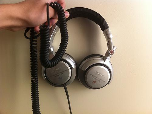 Auriculares sony mdr-v700dj