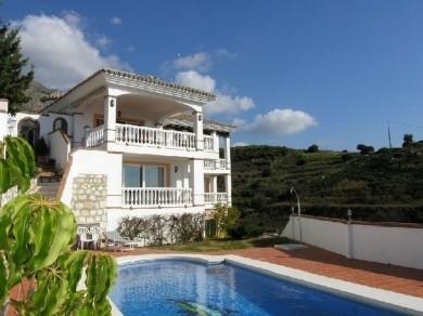 Chalet con 4 dormitorios se vende en Mijas Pueblo, Costa del Sol