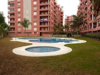 Apartamento con 3 dormitorios se vende en Fuengirola, Costa del Sol