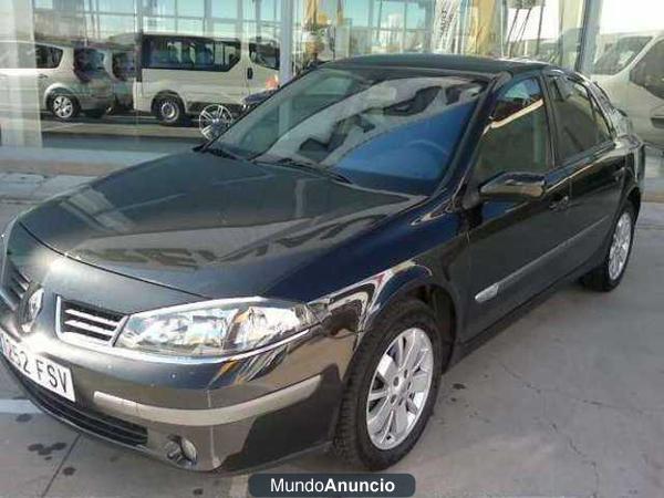 Renault Laguna Berlina EXPRESSION 1.6 16V 11