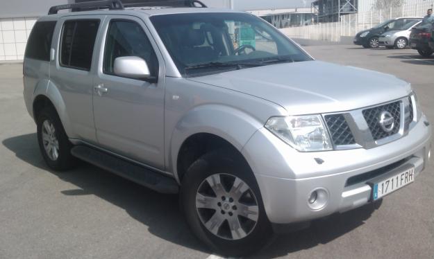 Nissan pathfinder 2.5 dCI LE 7 plazas FULL EQUIP 40000km y vale 26000€