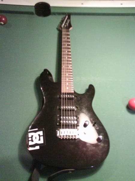 Vendo ibanez gio (Con complementos)