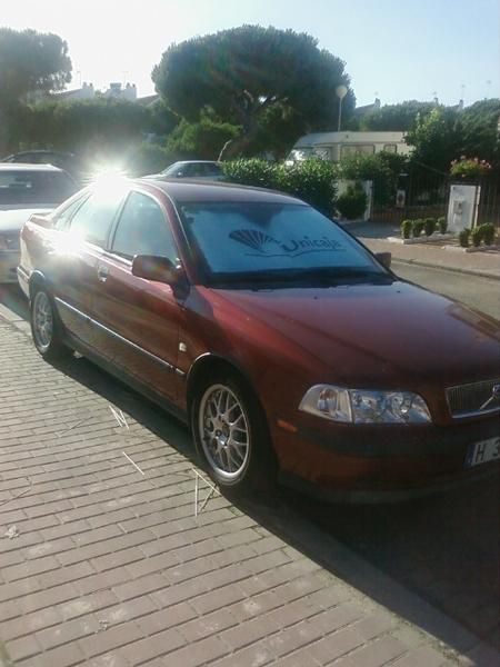 VENDO VOLVO S40 1.9 TDI X 2800 EUROS