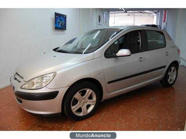 Peugeot 307 2.0i XT 5P Automatico  MUY CU