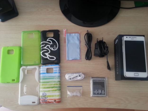 Samsung Galaxy S2 Blanco, Libre, ICS4.0.3 + regalos