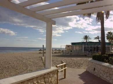 Apartamento con 2 dormitorios se vende en Fuengirola, Costa del Sol