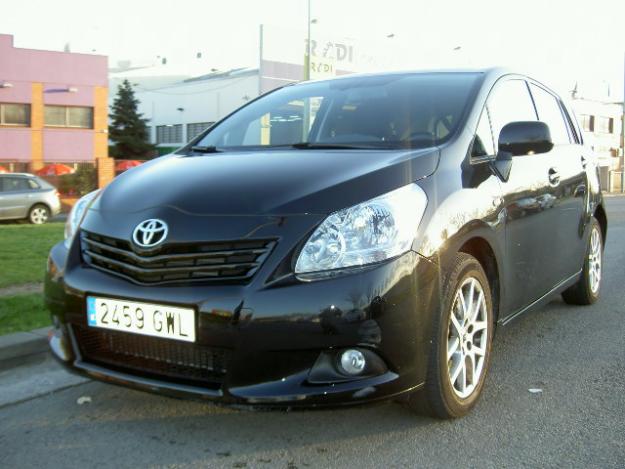 TOYOTA VERSO 2.0 D-4D 126CV 7 PLAZAS.AÑO 2010