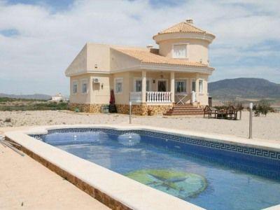 Chalet en venta en Pinoso, Alicante (Costa Blanca)