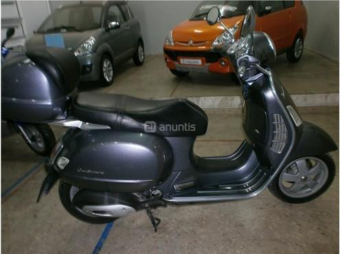 VESPA Gran Turismo 125