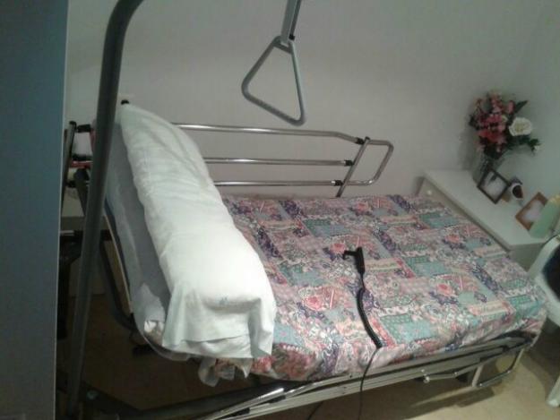 cama geriátrica