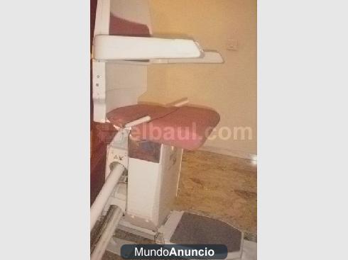 SE VENDE SILLA SALVA ESCALERAS PARA PORTALES MARCA INCISA