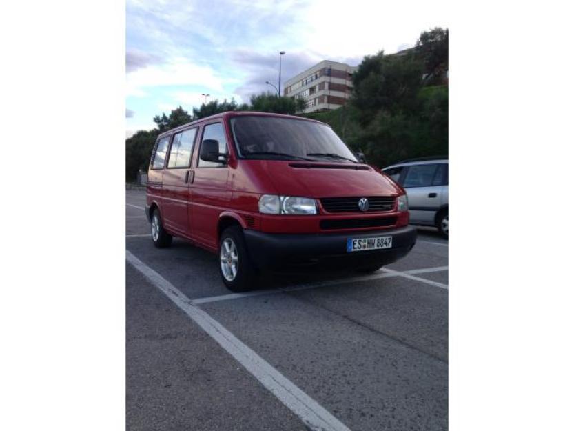 Volkswagen Multivan 2.5TDI 102