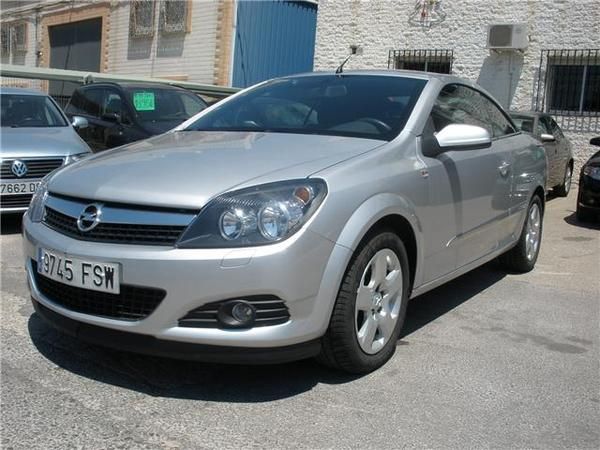 Opel Astra Twin Top 1.6 Enjoy