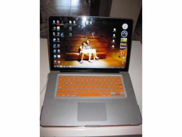 MAC BOOK PRO UNIBODY 15