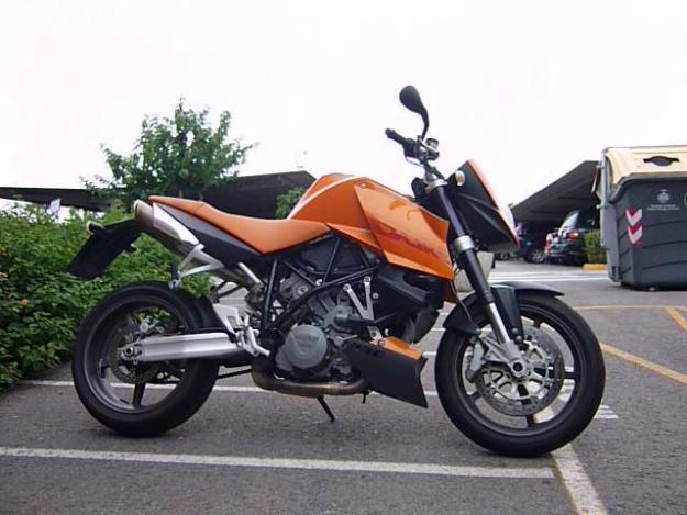 KTM 990 SUPERDUKE