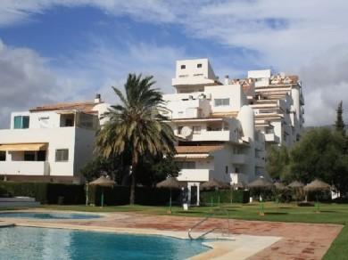 Apartamento con 1 dormitorio se vende en Estepona, Costa del Sol