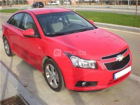 CHEVROLET CRUZE LS+ - BADAJOZ