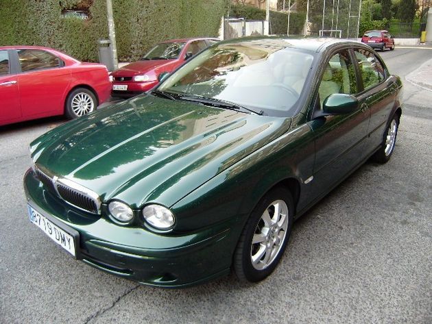 JAGUAR X-TYPE  2.0 V6 CLASSIC