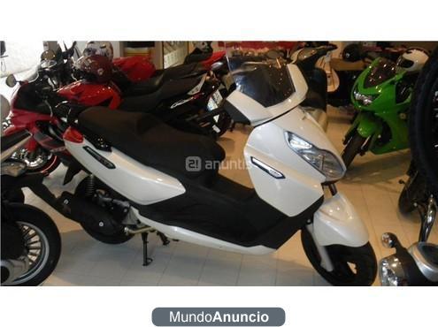 PIAGGIO X7 EVO 125 ie