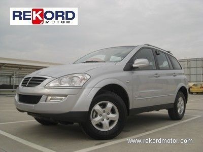 SSANGYONG KYRON 270 XDI 4WD 165CV LUX LIMITED PIEL-LLANTAS-KM0 - Barcelona