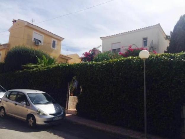 Chalet en venta en Villamartin, Alicante (Costa Blanca)