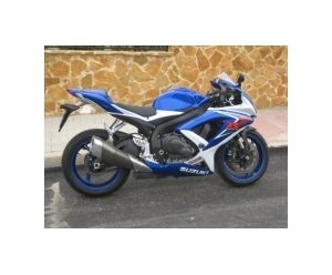 SUZUKI GSXR 750