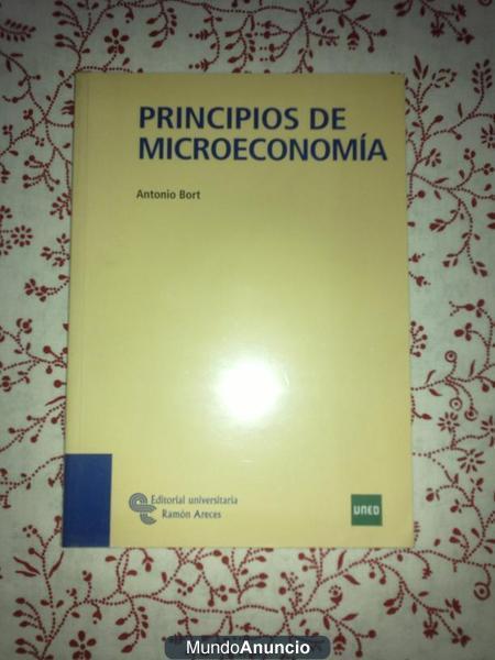 Libros 1º grado Economia UNED 2ª mano