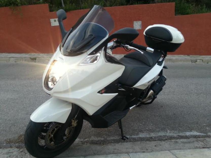 2011 Gilera GP 800