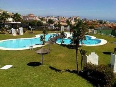 Apartamento con 2 dormitorios se vende en Benalmadena Costa, Costa del Sol