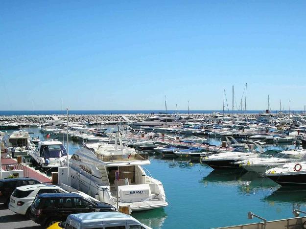 Apartamento en venta en Puerto Banus, Málaga (Costa del Sol)