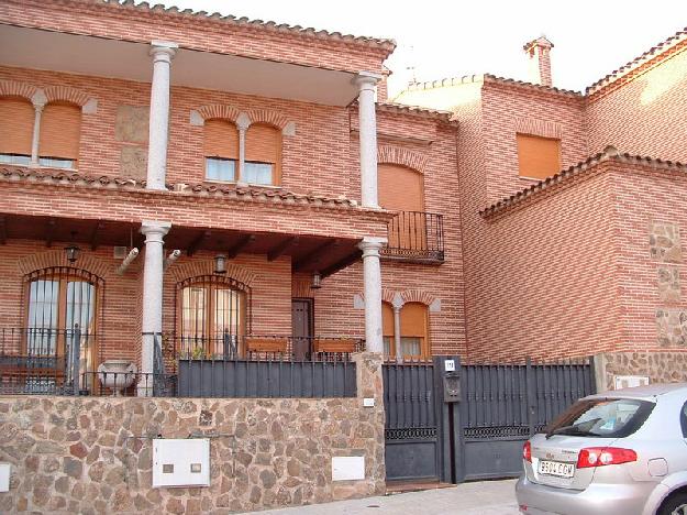 Casa adosada en Toledo